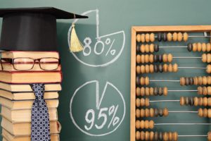 educación financiera 2018 seguros rga foto iStock