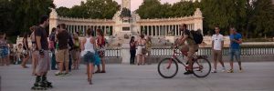 madrid en bici retiro foto istock